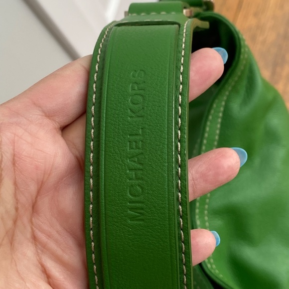 Michael Kors Leather Millbrook Handbag - Picture 2 of 11